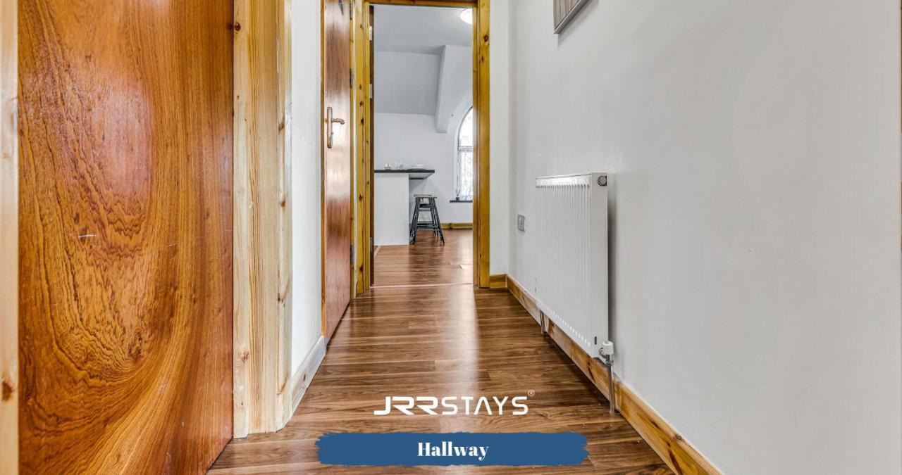 Cardiff - Quirky 1 Bedroom, Sleeps 3, Wi-Fi - Jrr Stays المظهر الخارجي الصورة
