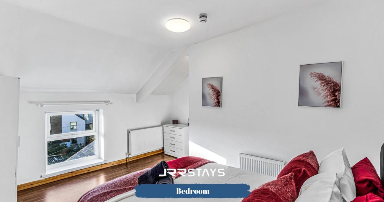 Cardiff - Quirky 1 Bedroom, Sleeps 3, Wi-Fi - Jrr Stays المظهر الخارجي الصورة